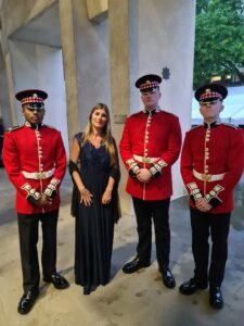 Caterina Ferri a Buckingham Palace durante i suoi concerti